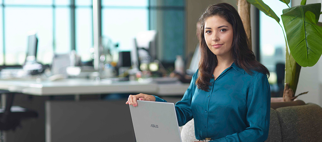 Student flexibele leerweg+ met laptop