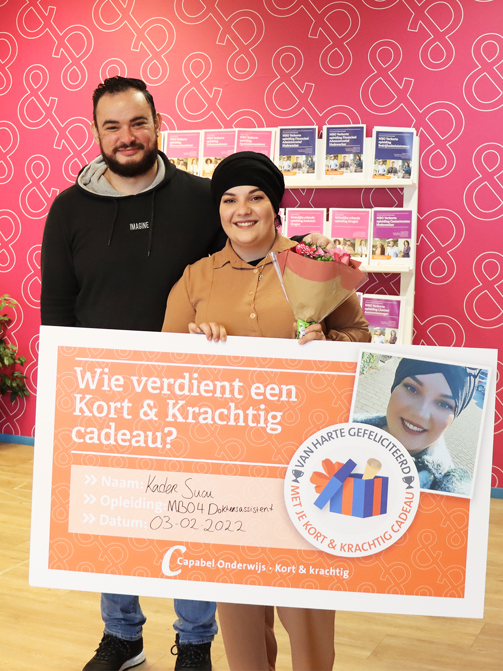 winnaar krachtig opleiding cadeau met cheque